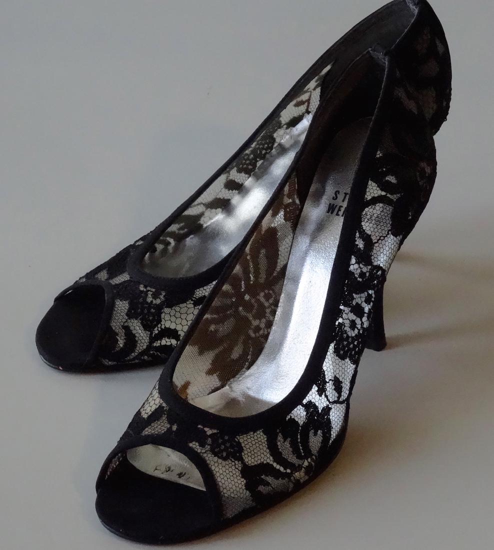 Stuart Weitzman Black Lace Pumps Designer Shoes Spain: Stuart Weitzman Black Lace Pumps Designer Shoes Made in Spain Size 6 M; Heel 3 Â¾â€.