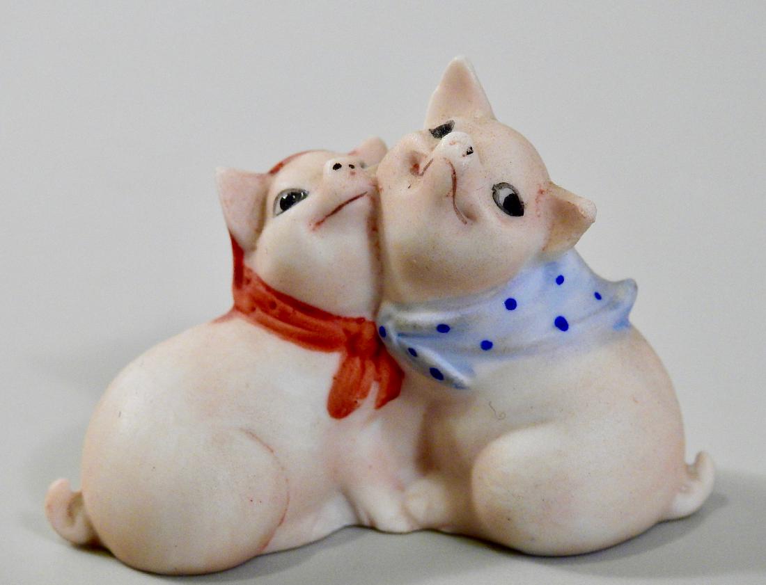 Vintage German Bisque Porcelain Embracing Pigs Figurine (1 of 4)