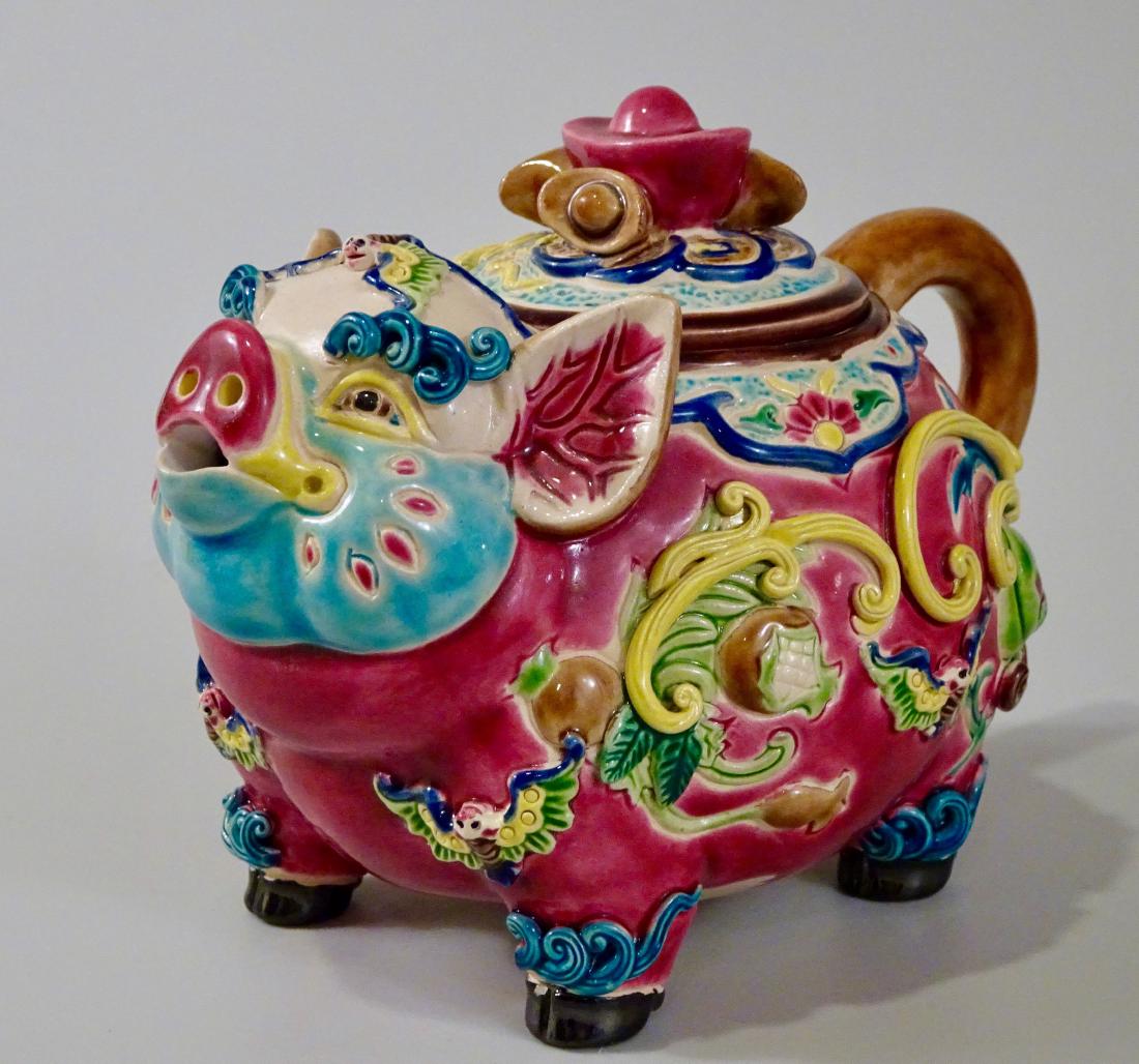 Koji Pottery Pig Teapot Cochin Ceramic Taiwan