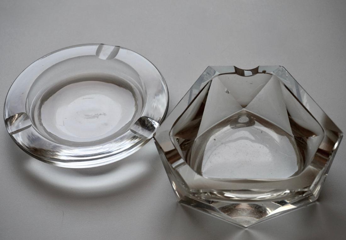 Vintage Ashtray Pressed Glass Lot of 2 Ashtrays (1 of 4)