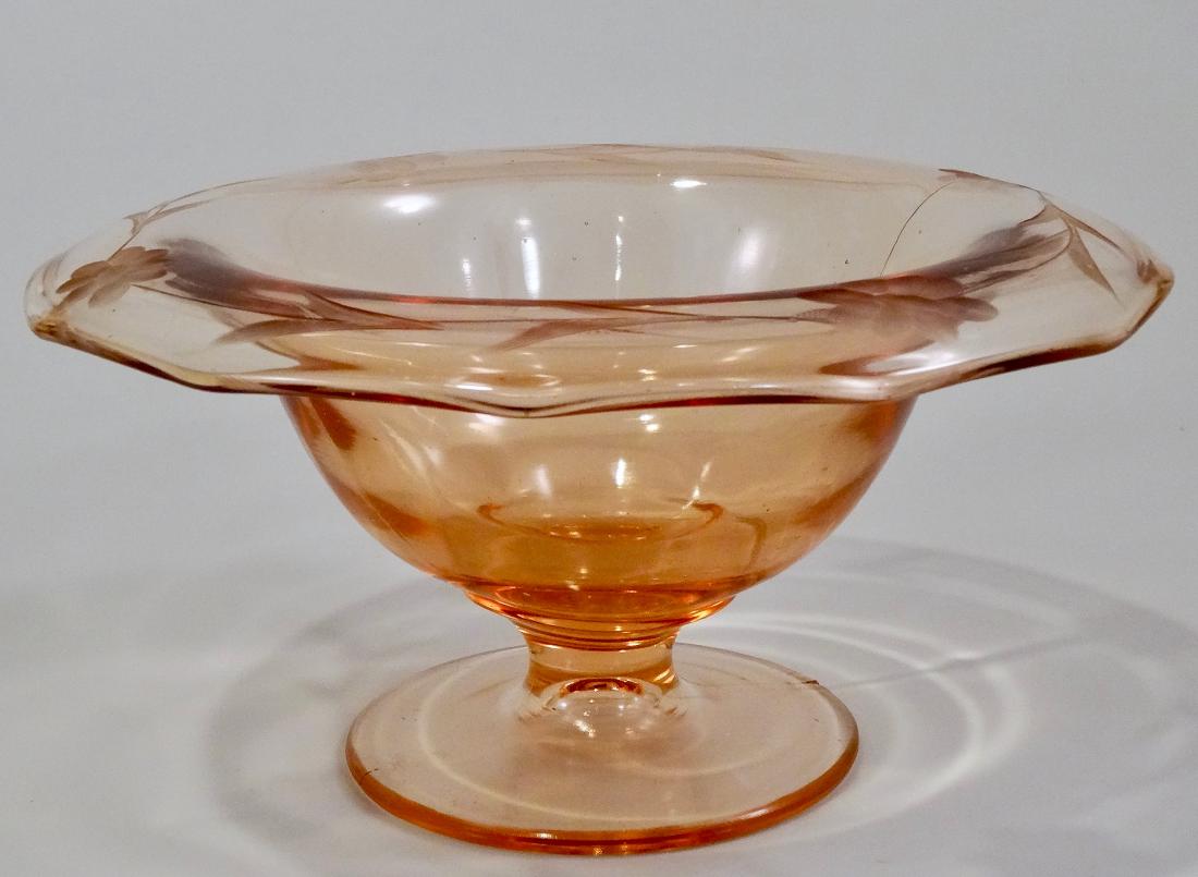 Depression Peach Glass Cut Flower Pedestal Bowl: Depression Peach Glass Cut Flower Pedestal Bowl Approximately 3 11/16 inches tall x 6 13/16 inches in diameter.