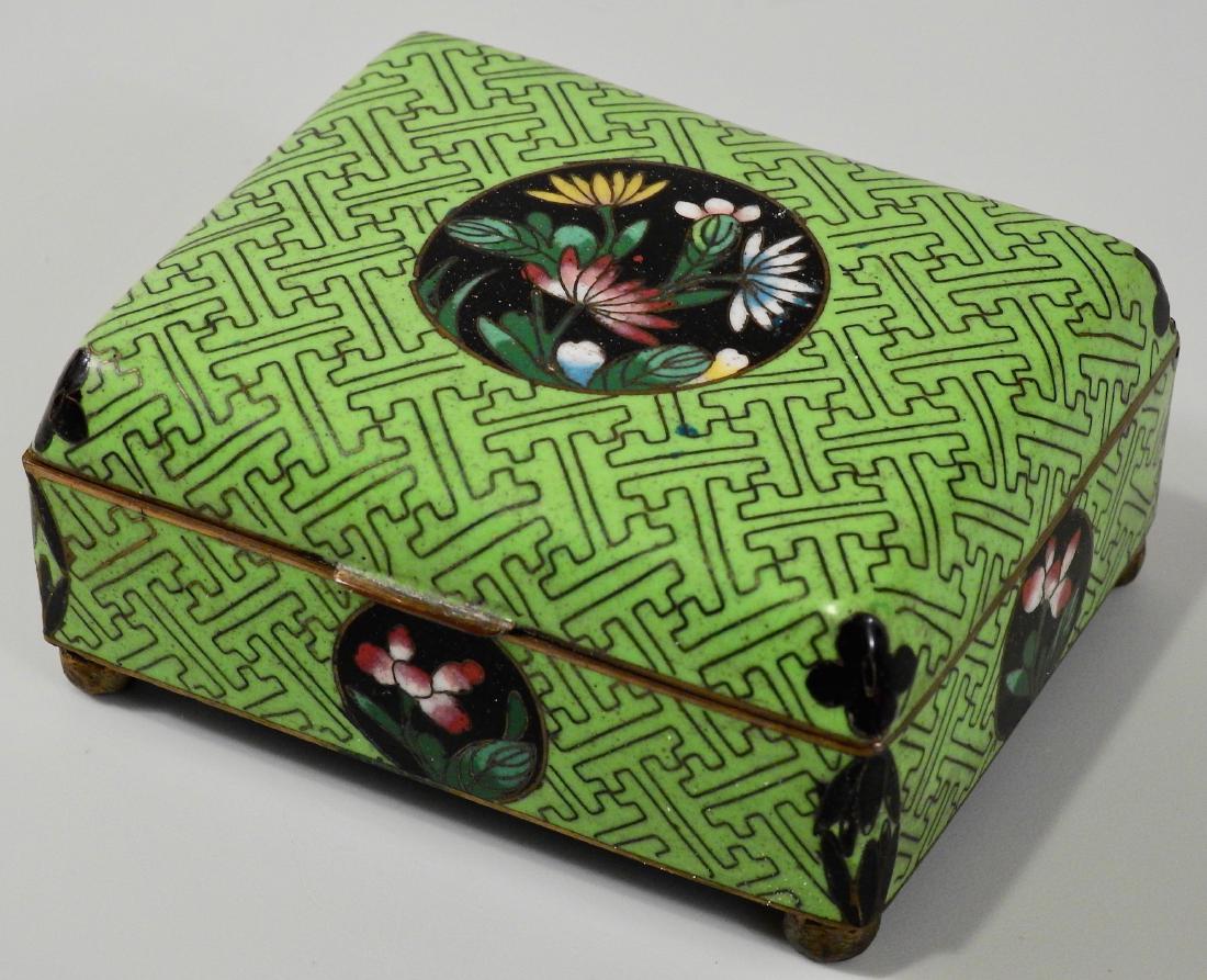 Chinese Green Cloisonne Enamel Hinged Trinket Box (1 of 6)