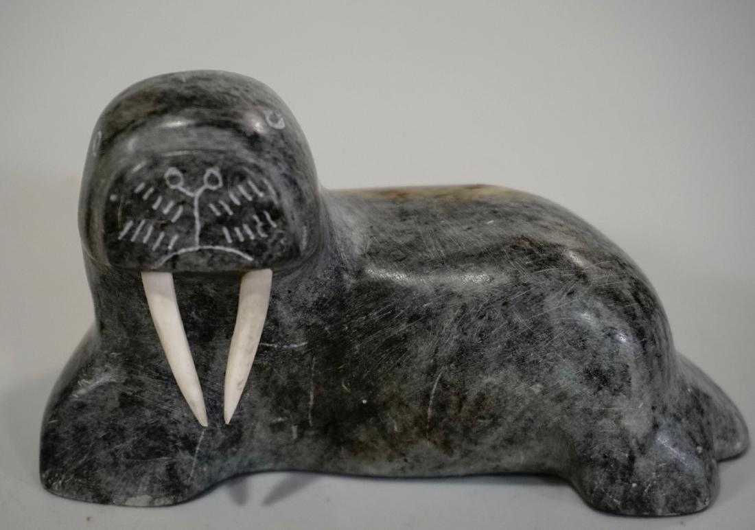Inuit Signed Walrus Figurine Eskimo Carving (1 of 7)