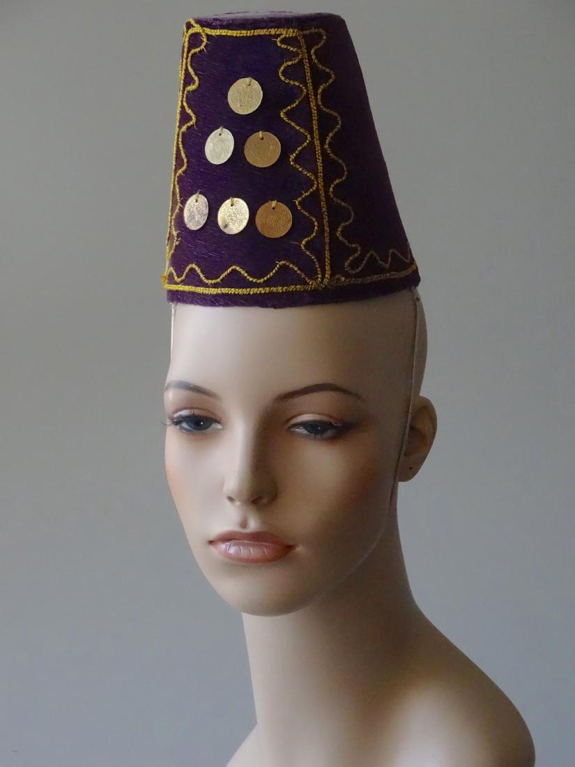 Vintage Theatrical Aladdin Monkey Boy Fez Hat (1 of 6)