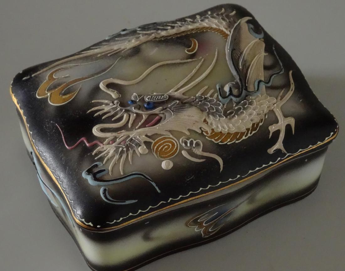 Vintage Moriage Porcelain Dragon Trinket Box Japan (1 of 5)