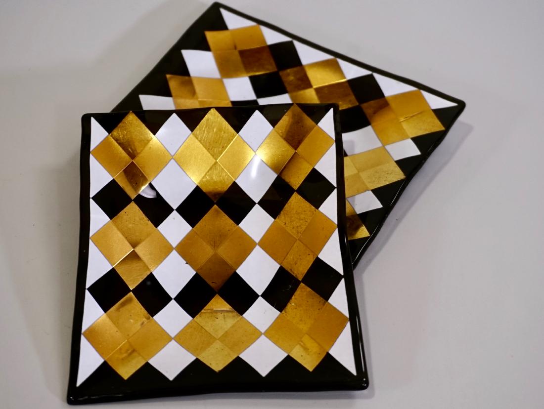 Art Deco Harlequine Glass Ashtray Lot of 2 (1 of 6)