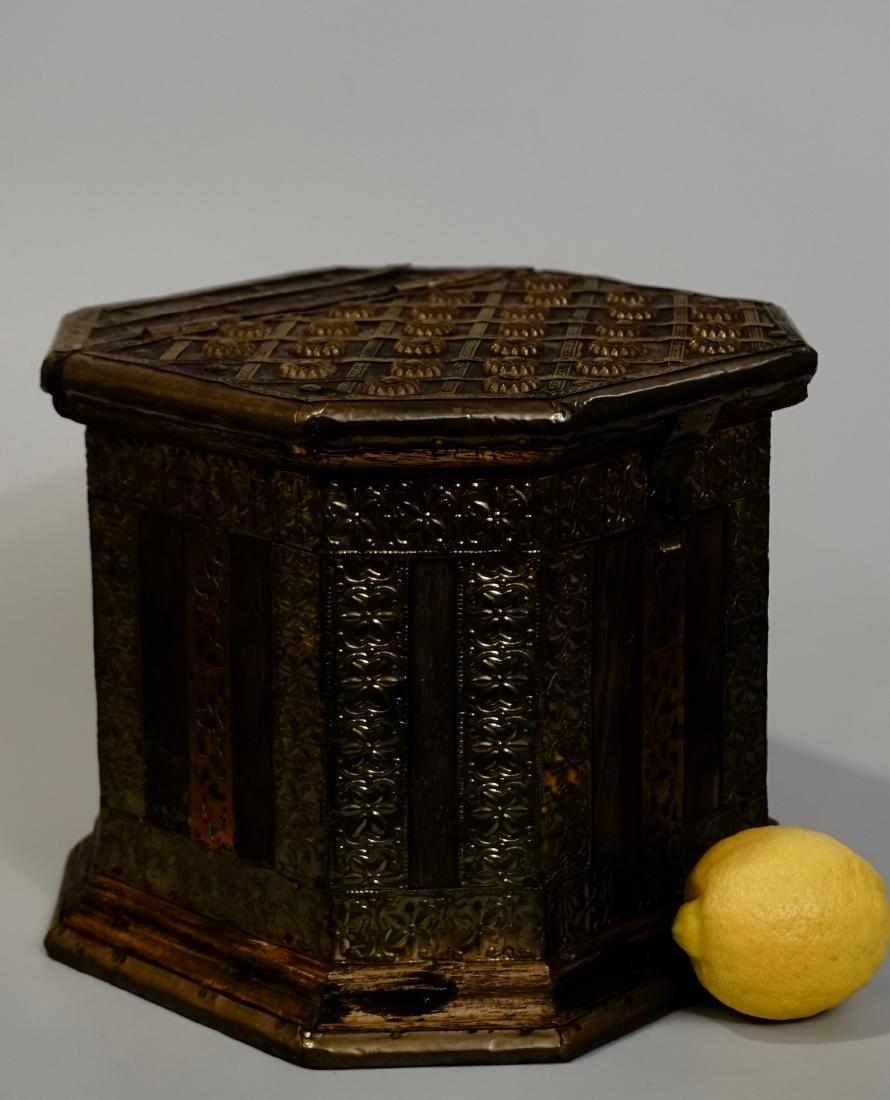 Mediterranean Brass-bound Wood Box Nail Heads Nailwork (1 of 9)