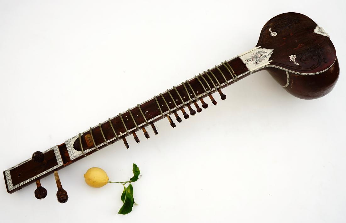 Sitar Vintage Musical Instrument Jalandhar India (1 of 11)