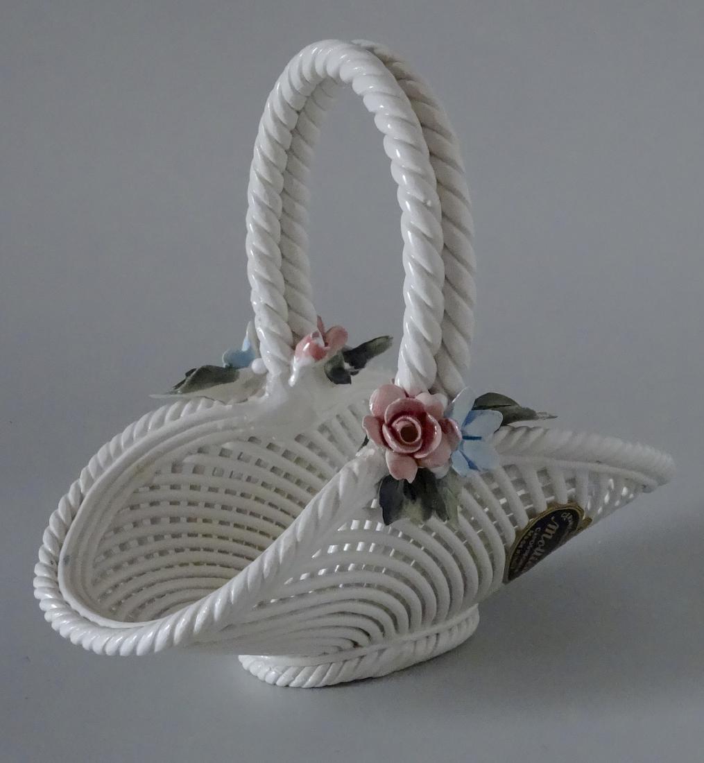 Vintage Italian Capodimonte Reticulated Bride Basket (1 of 8)