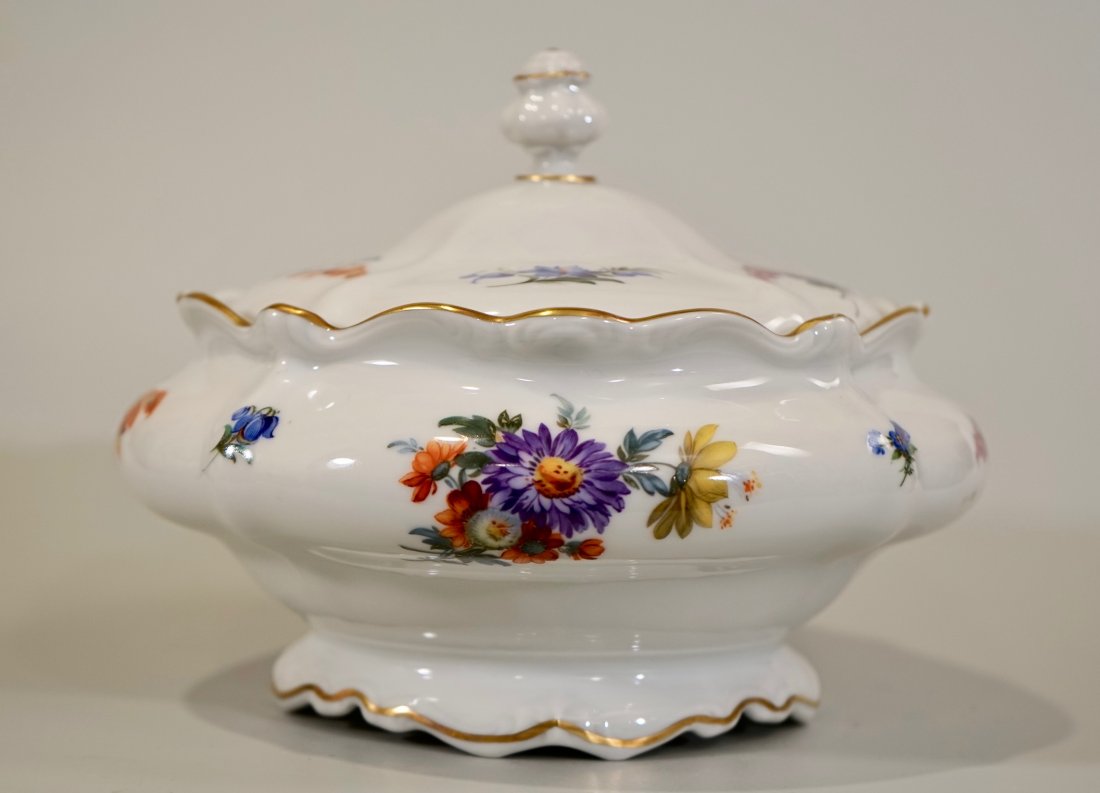 Vintage Rosenthal Dresden Flowers Soup Tureen (1 of 8)