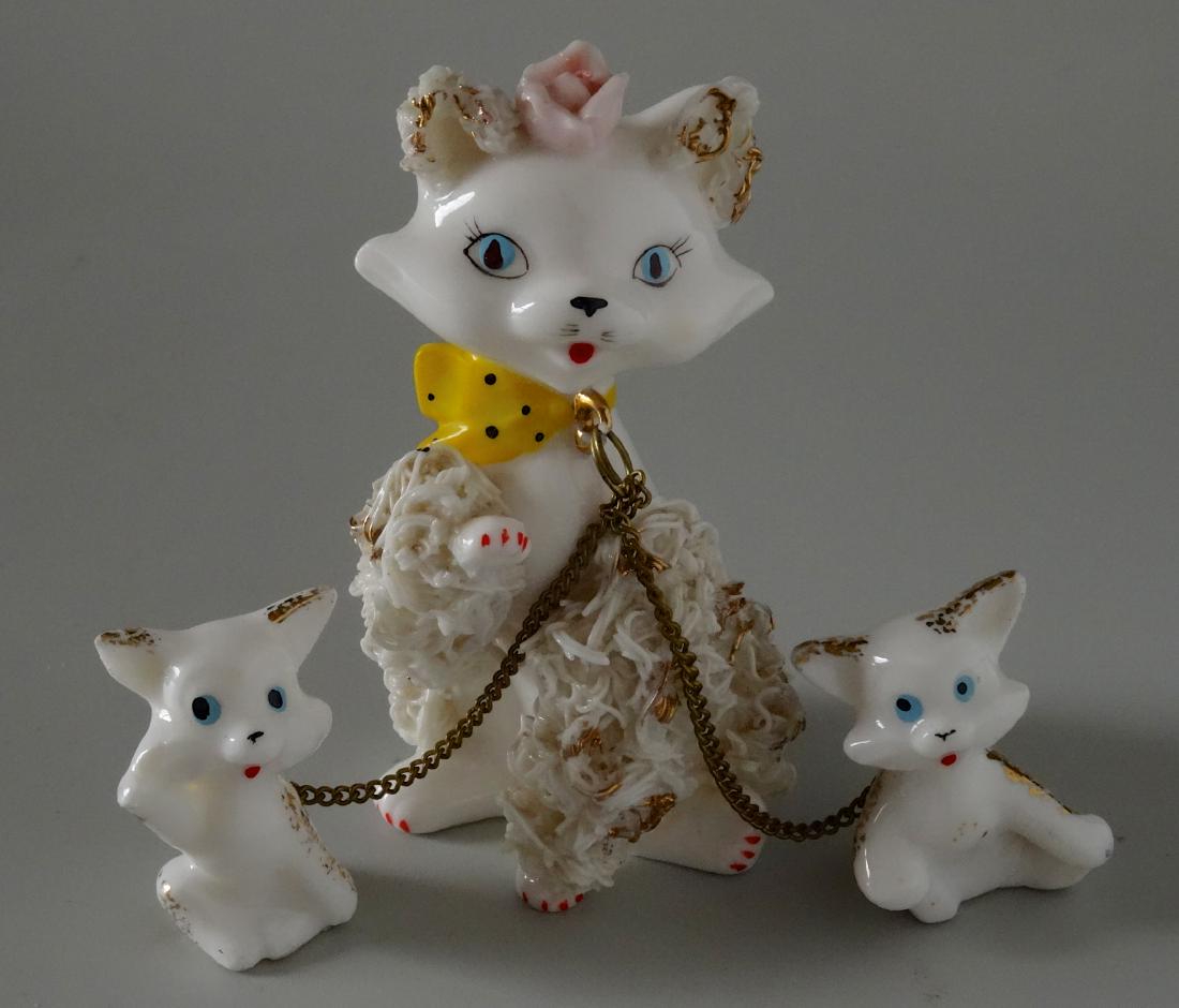 Very Kitschy Kitty Cat Mid Century Spaghetti Porcelain (1 of 6)