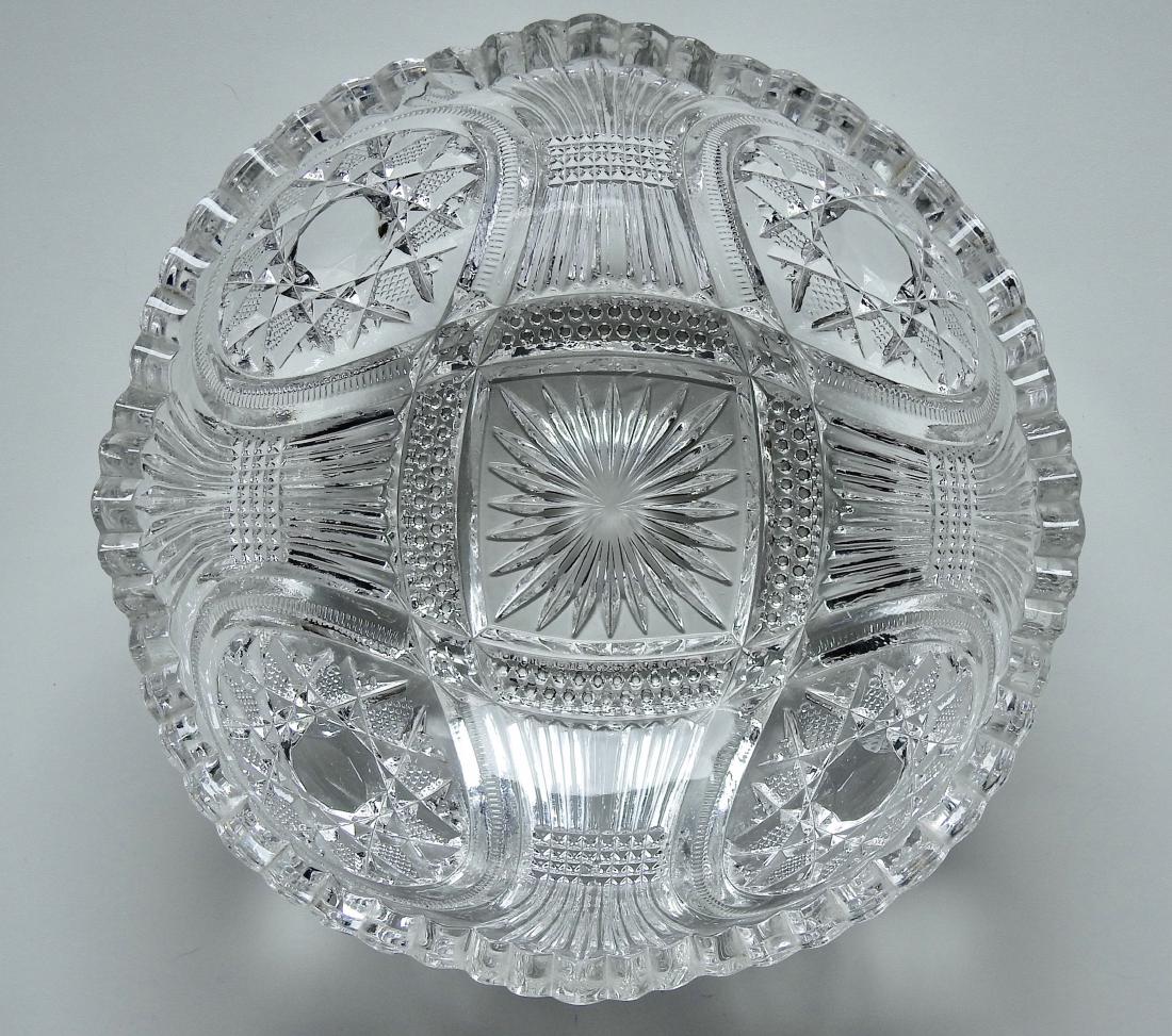 Vintage American Depression Pattern Glass Serving Bowl.