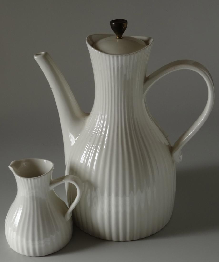 Large Art Deco Coffee Pot Matching Creamer USA Vintage (1 of 7)