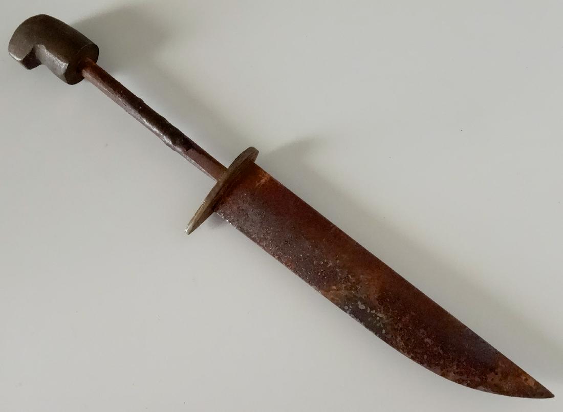 Good Old Steel Excavated Antique Fighting Knife: Good Old Steel Excavated Antique Fighting Knife Blade is approximately 6 inches; approximately 10 3/4 inches overall.