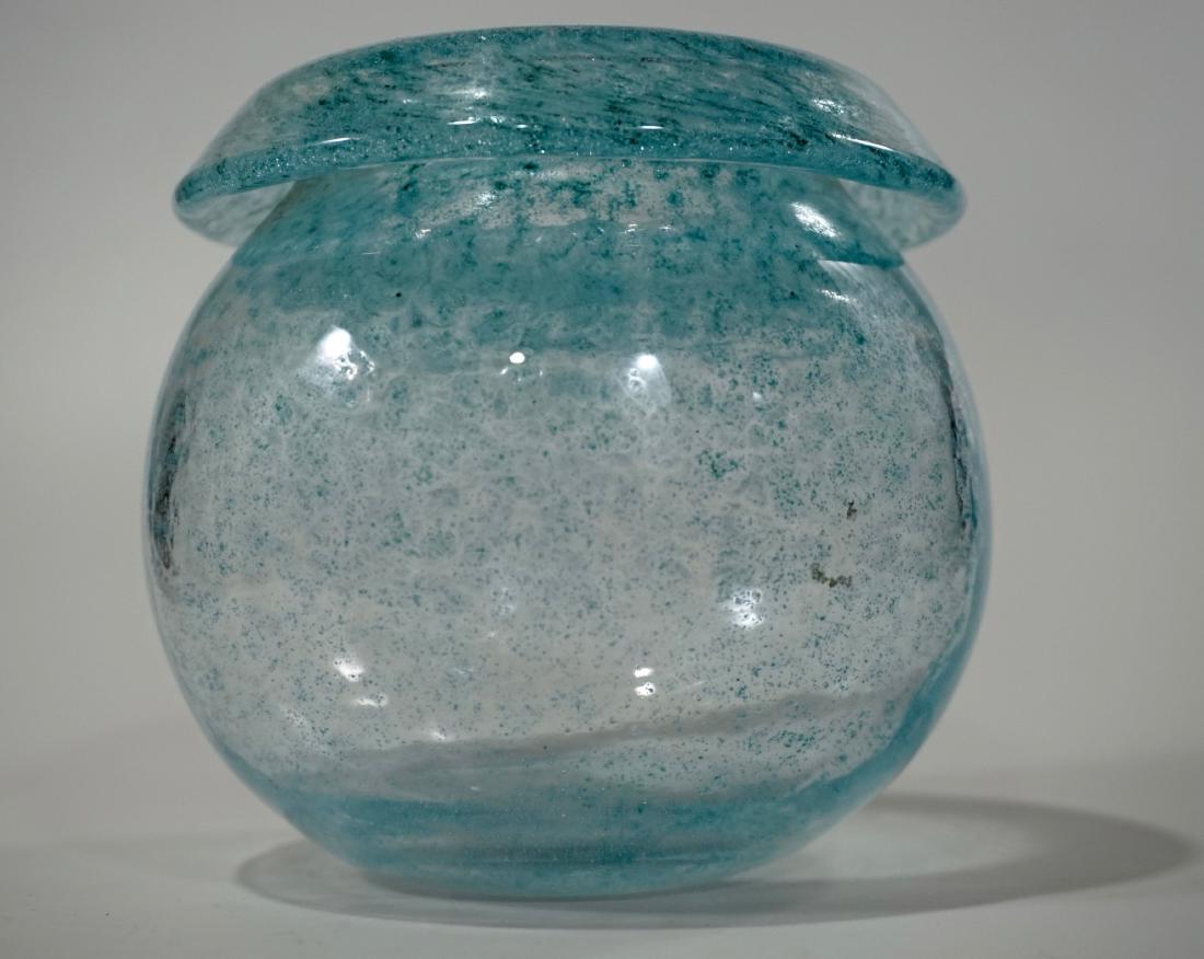 Art Glass Seeded Rolled Edge Bowl Polished Pontil Vase: Art Glass Seeded Rolled Edge Bowl Polished Pontil Vase Mid Century Vintage Approximately 5 1/16 x 5 inches in diameter.
