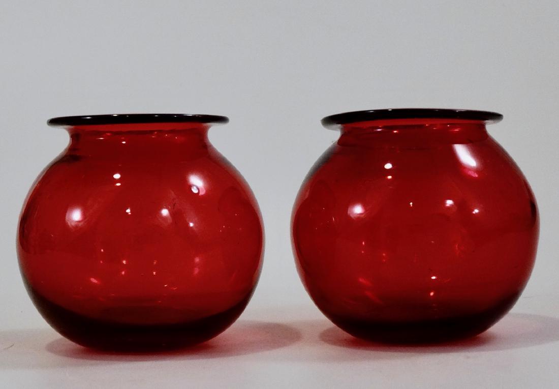 Small Cranberry Glass Bowl Hand Made Vase Polished: Small Cranberry Glass Bowl Hand Made Vase Polished Pontil Lot of 2 Approximately 2 9/16 and 2 7/16 inches tall x 2 11/16 inches in diameter.