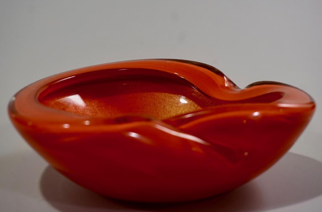 Murano Mid Century Orange Gold Speckled Art Glass Bowl: Murano Mid Century Orange Gold Speckled Art Glass Bowl attributed to Archimede Seguso (Vetreria Archimede Seguso) Approximately 2 1/8 x 6 3/16 x 5 3/4 inches.