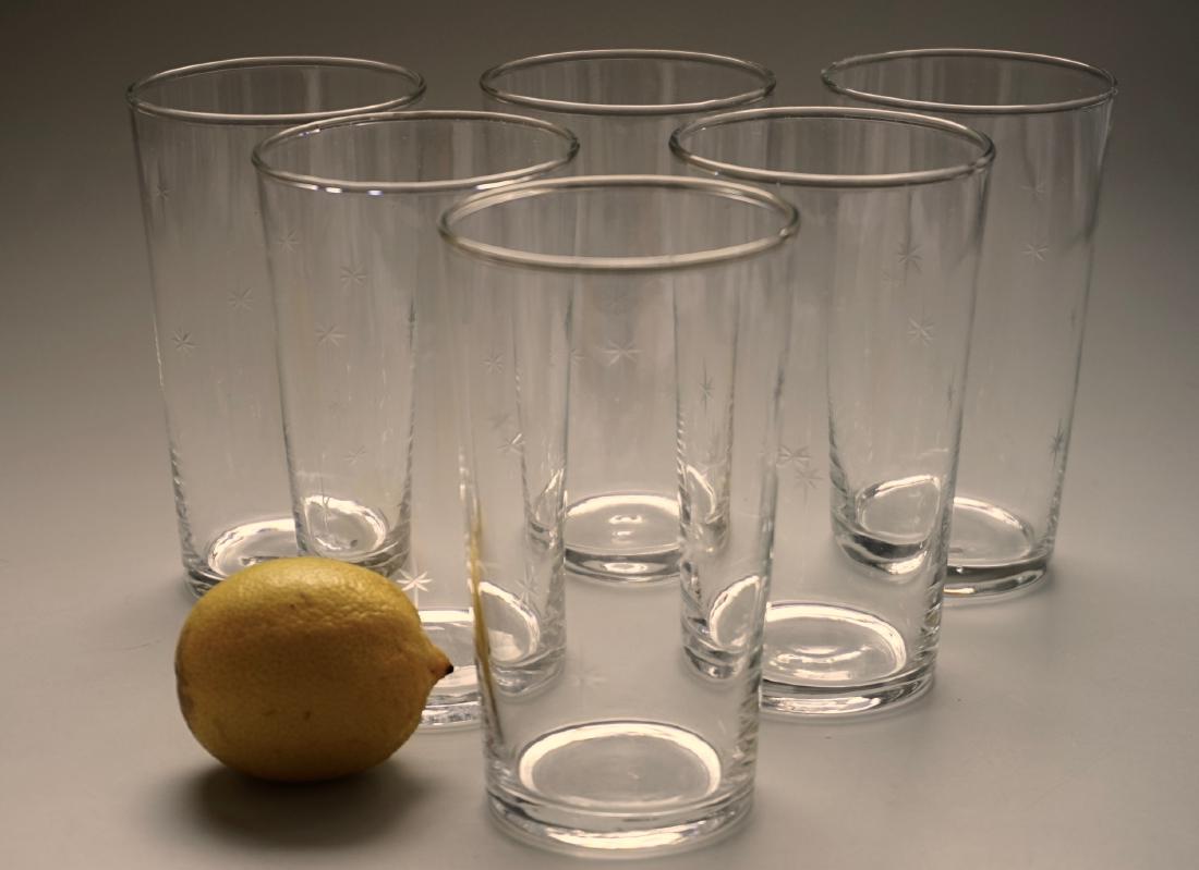 Vintage Art Deco Star Cut Glass Water Glasses: Vintage Art Deco Star Cut Glass Water Glasses Approximately 5 x 2 7/8 inches in diameter.