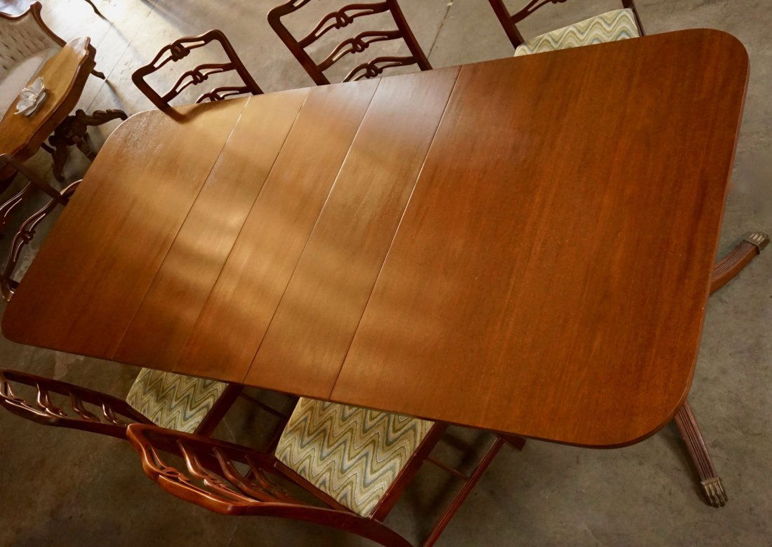 Mahogany Duncan Phyfe Style Dining Table with 3 Leaves: Mahogany Duncan Phyfe Style Dining Table with 3 Leaves Approximately 42 inches wide x 63 1/2 to 99 3/4 inches long x 29 5/16 inches tall. Please check back for updates, we are adding new items daily.