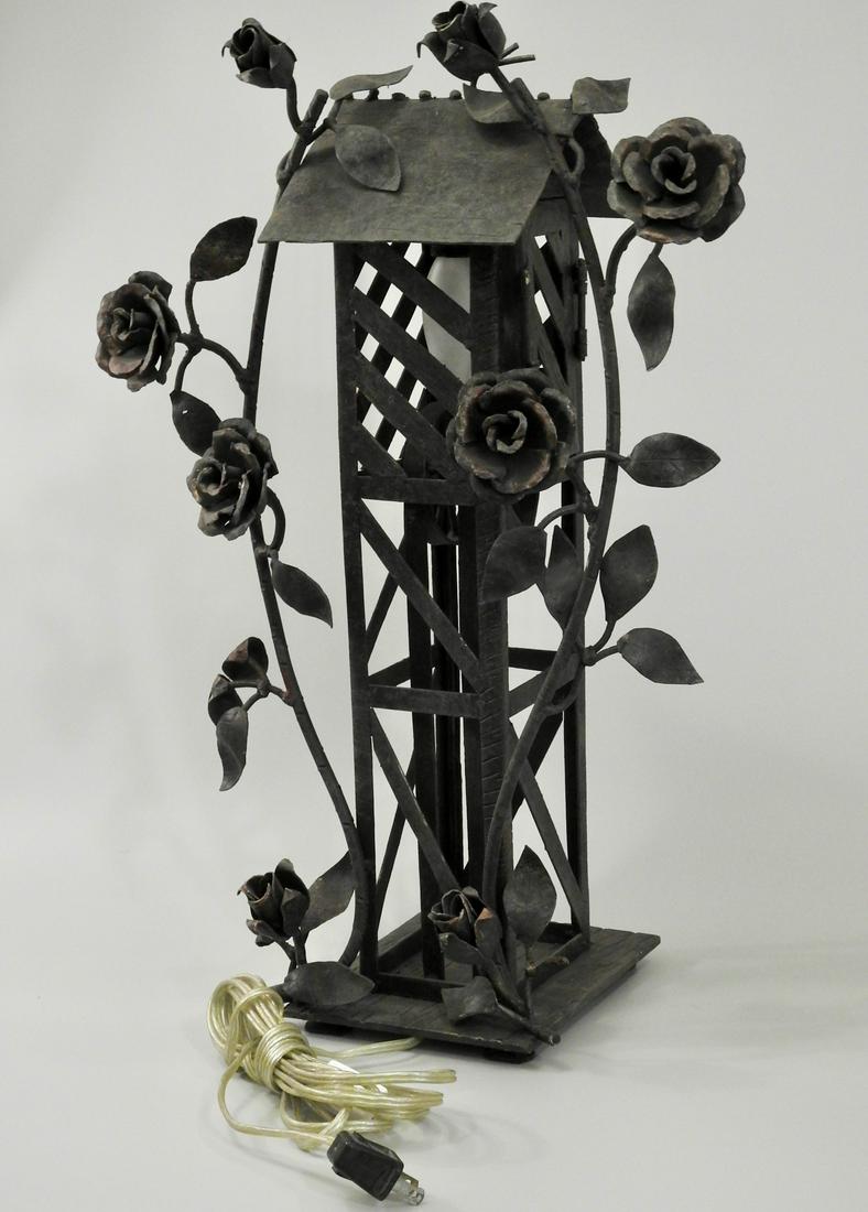 Derrick Rose Unique Wrought Iron Novelty Table Lamp Jul 31 2019