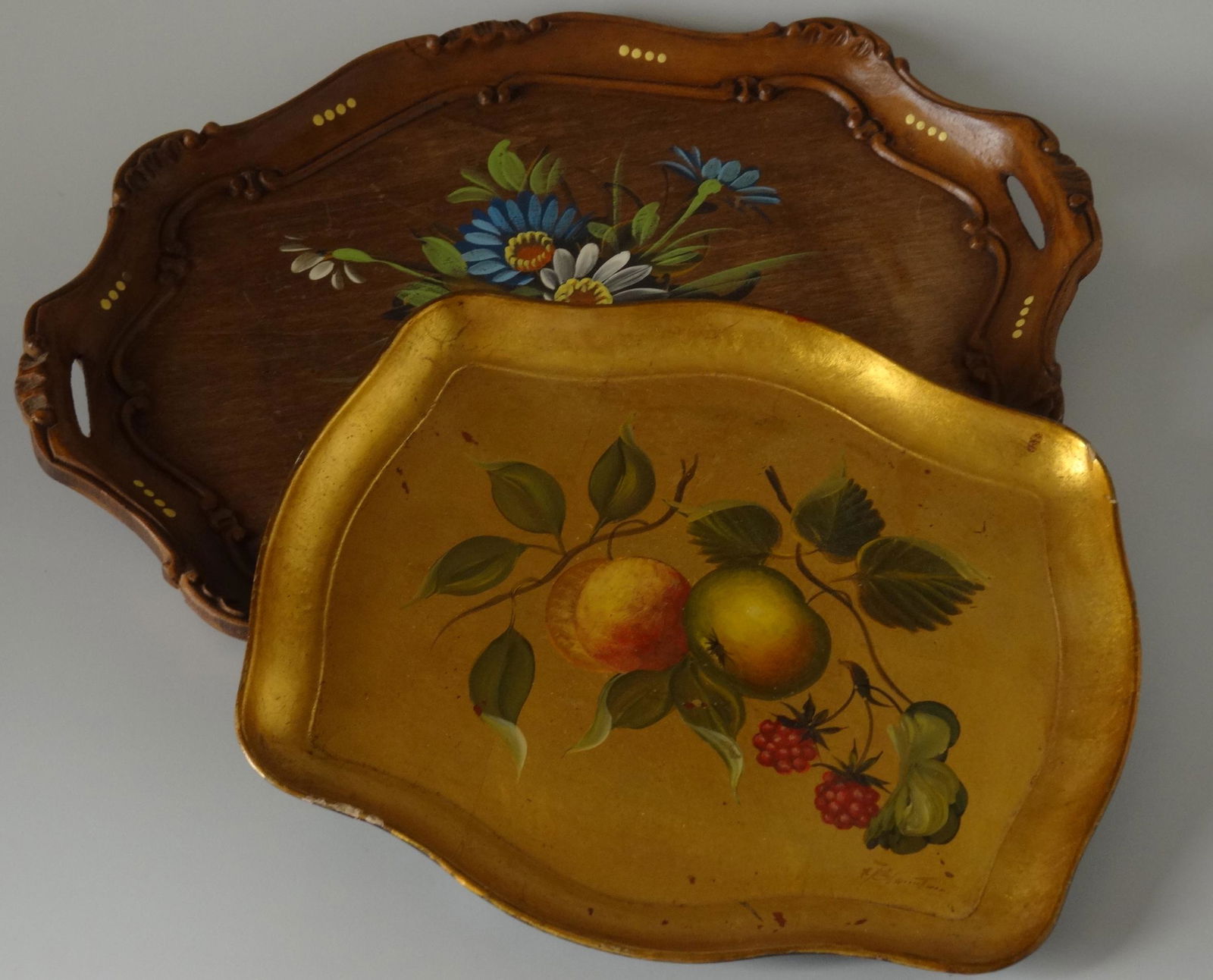 Hand Painted Toile Fruits Flowers Tray Lot of 2 Trays (1 of 8)