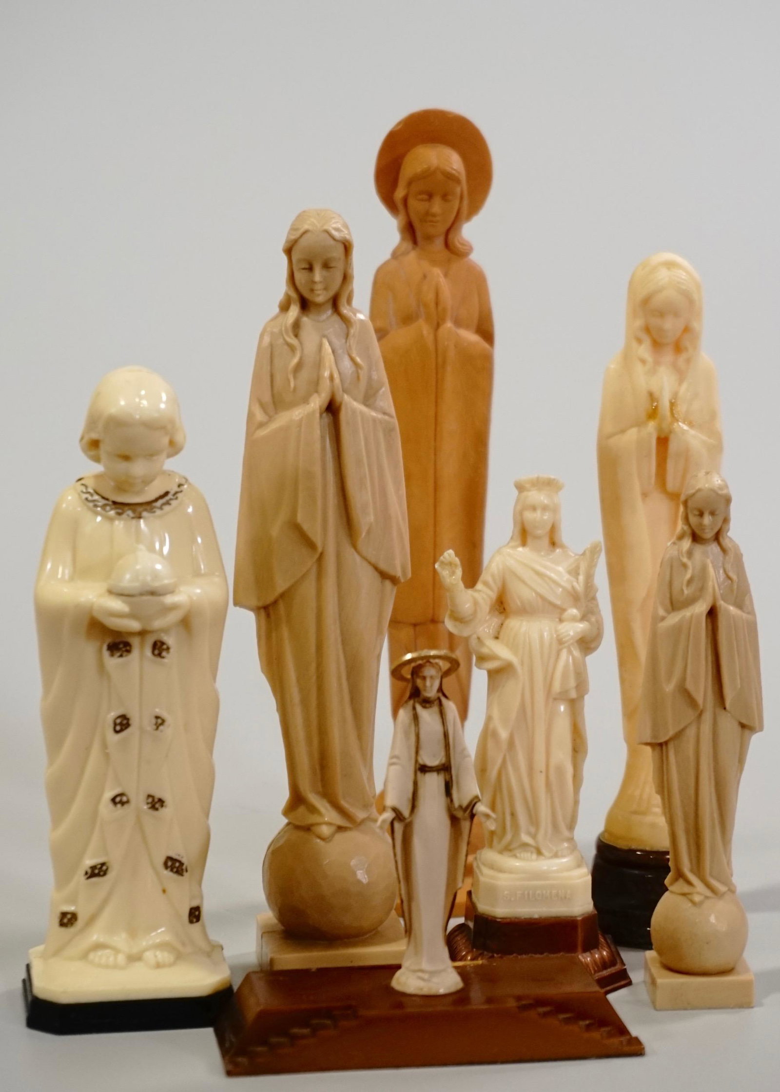 Mid Century Religious Figurines Madonna Baby Jesus (1 of 6)