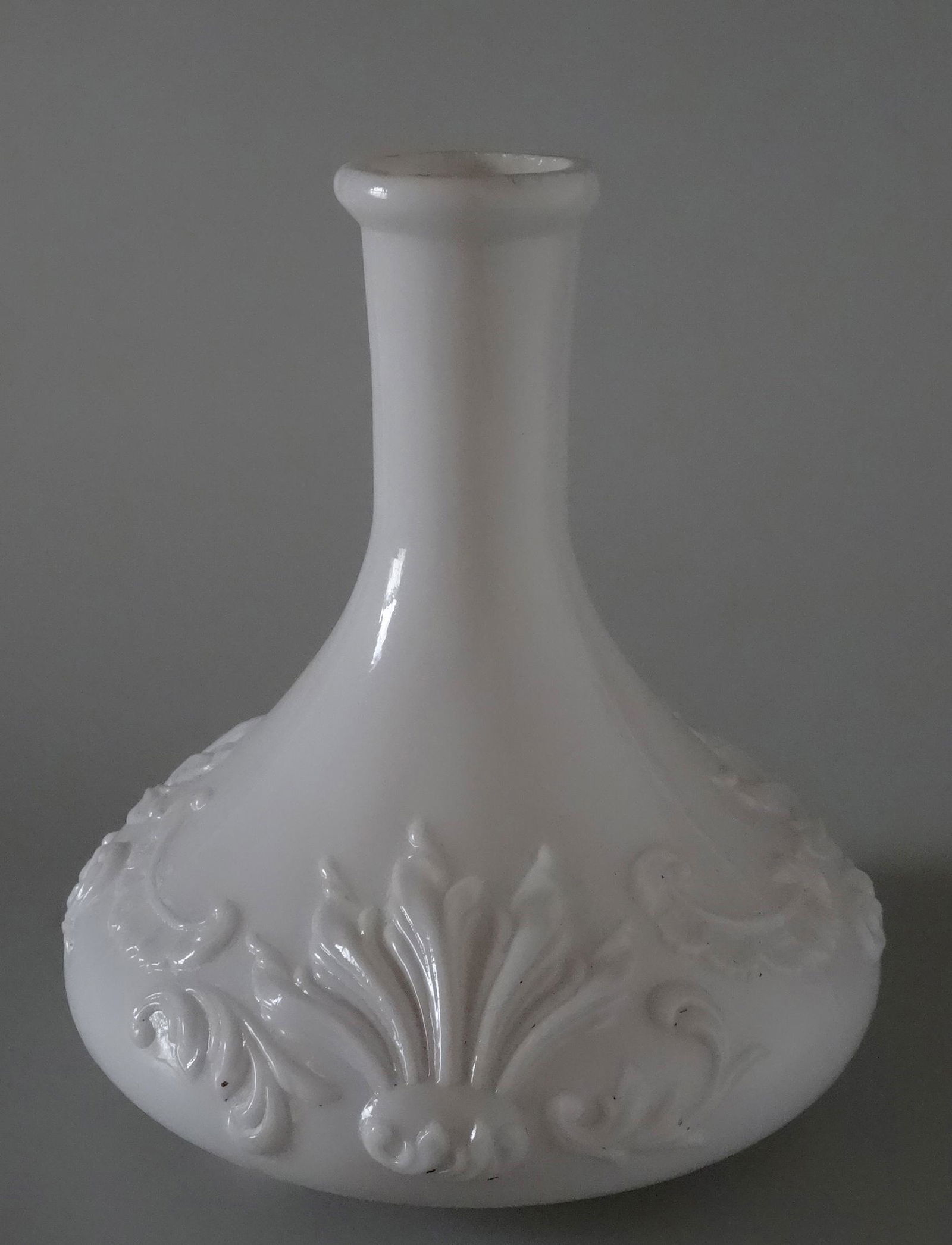 Antique Milk Pattern Glass Carafe Bottle Decanter (1 of 6)