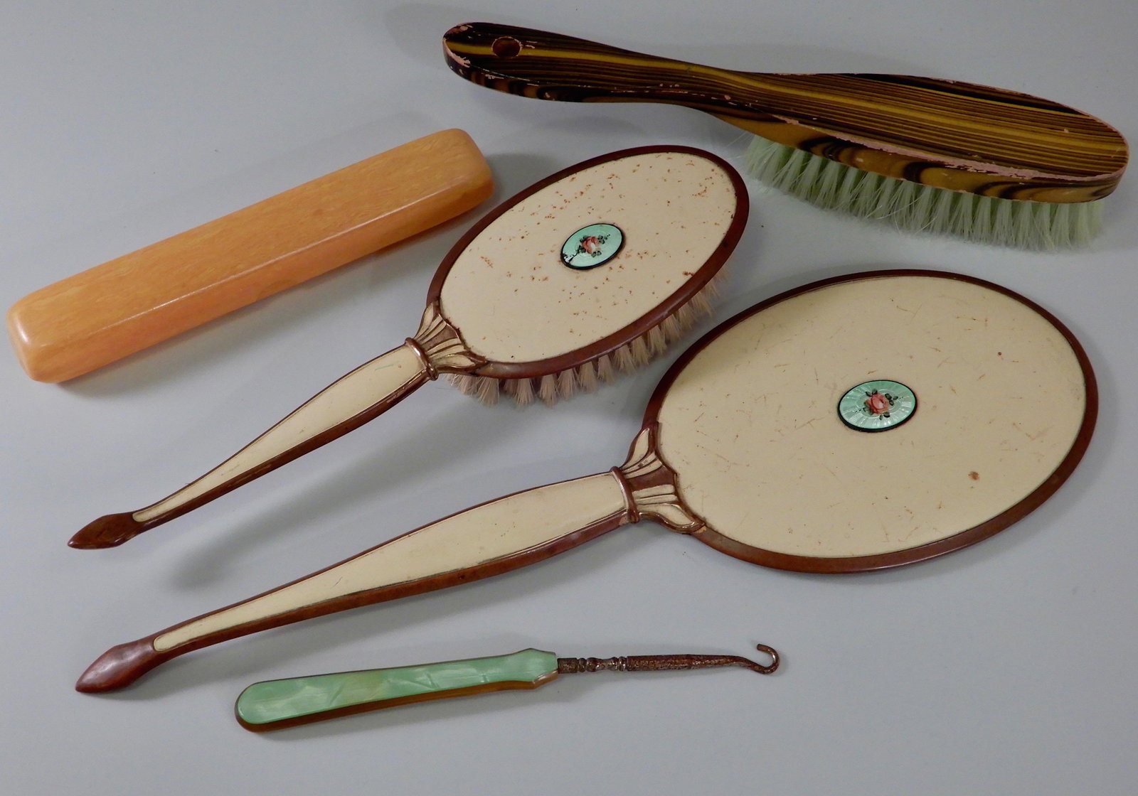 Vintage Vanity Set with Painted Enamel Plaques Handheld (1 of 5)