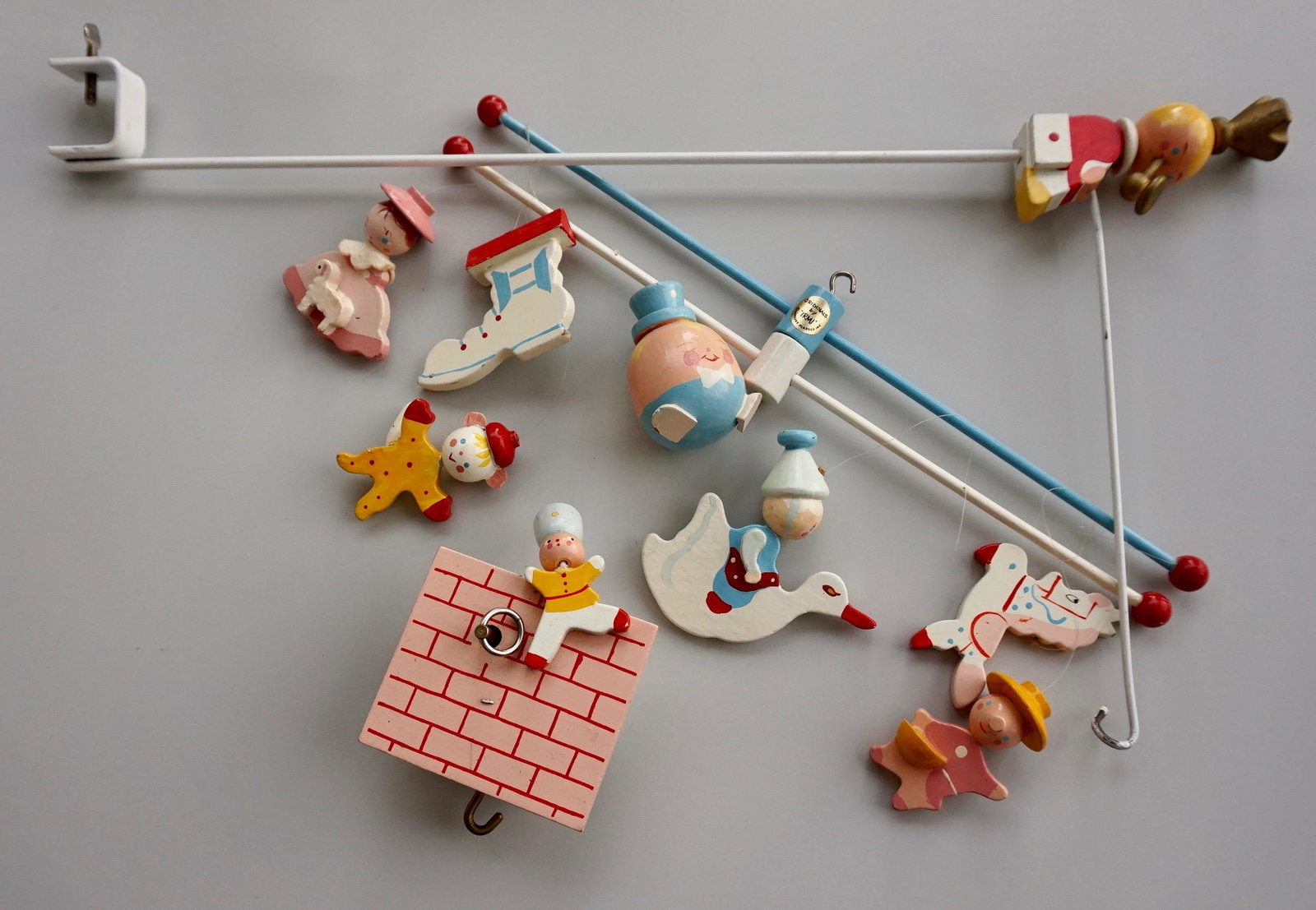 Irmi Nursery Baby Crib Mobile Vintage Hand Painted: Irmi Nursery Baby Crib Mobile Vintage Hand Painted Music Box . Approximately 13 3/4 x 13 3/4 inches.