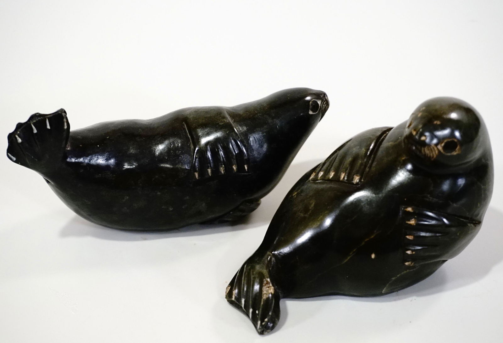 Inuit Carved Serpentine Seal Figurine Lot of 2 (1 of 14)