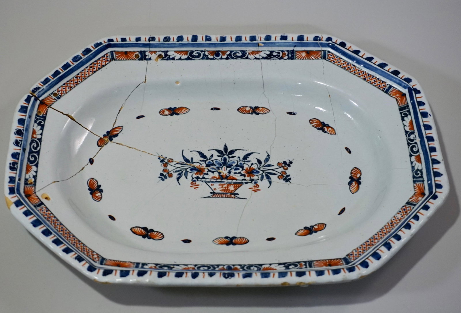 Early Antique Imari Style Tray c 18th Century Old: Early Antique Imari Style Tray c 18th Century Old English Staple Repairs Approximately 13 x 9 _ inches.