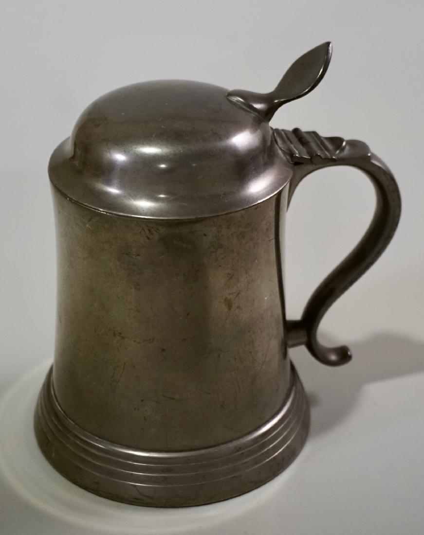 Pewter Beer Stein Glass Bottom Nice Patina: Pewter Beer Stein Glass Bottom Nice Patina Approximately 6 1/8 inches tall overall.