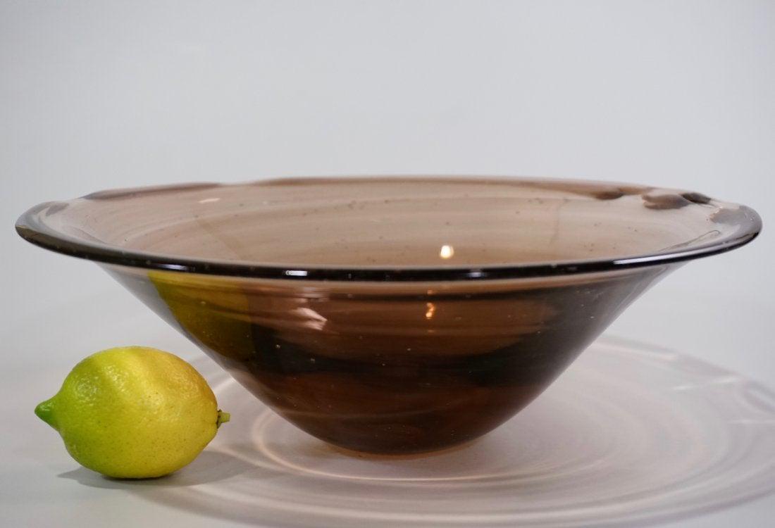 American Art Glass Bowl James Wayne c1960's Signed: American Art Glass Bowl James Wayne c1960's Signed By James (Jim) Wayne contemporary Californian master glass blower. Approximately 3 3/4 x 11 1/16 inches in diameter.