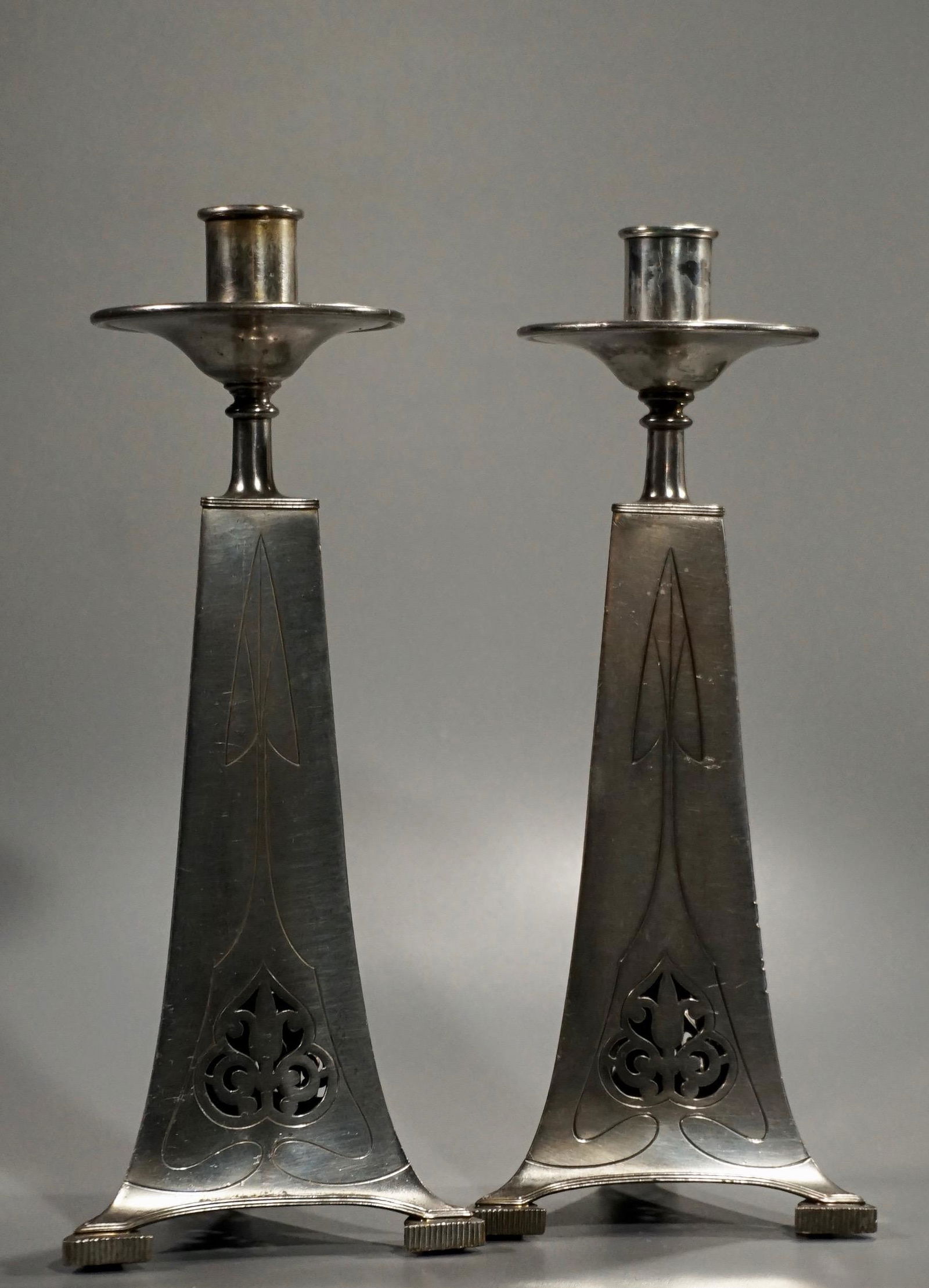 German Jugendstil Altar Pewter Candle Holders Pair (1 of 5)