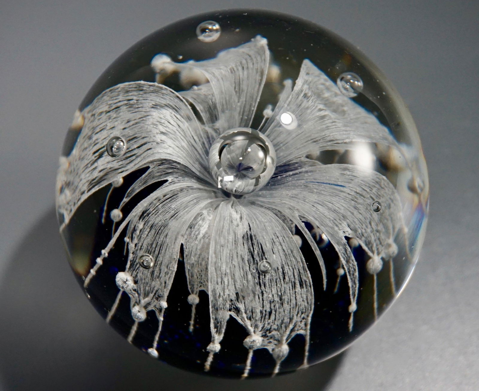 Large Art Glass Controlled Bubble Paperweight Jellyfish (1 of 5)