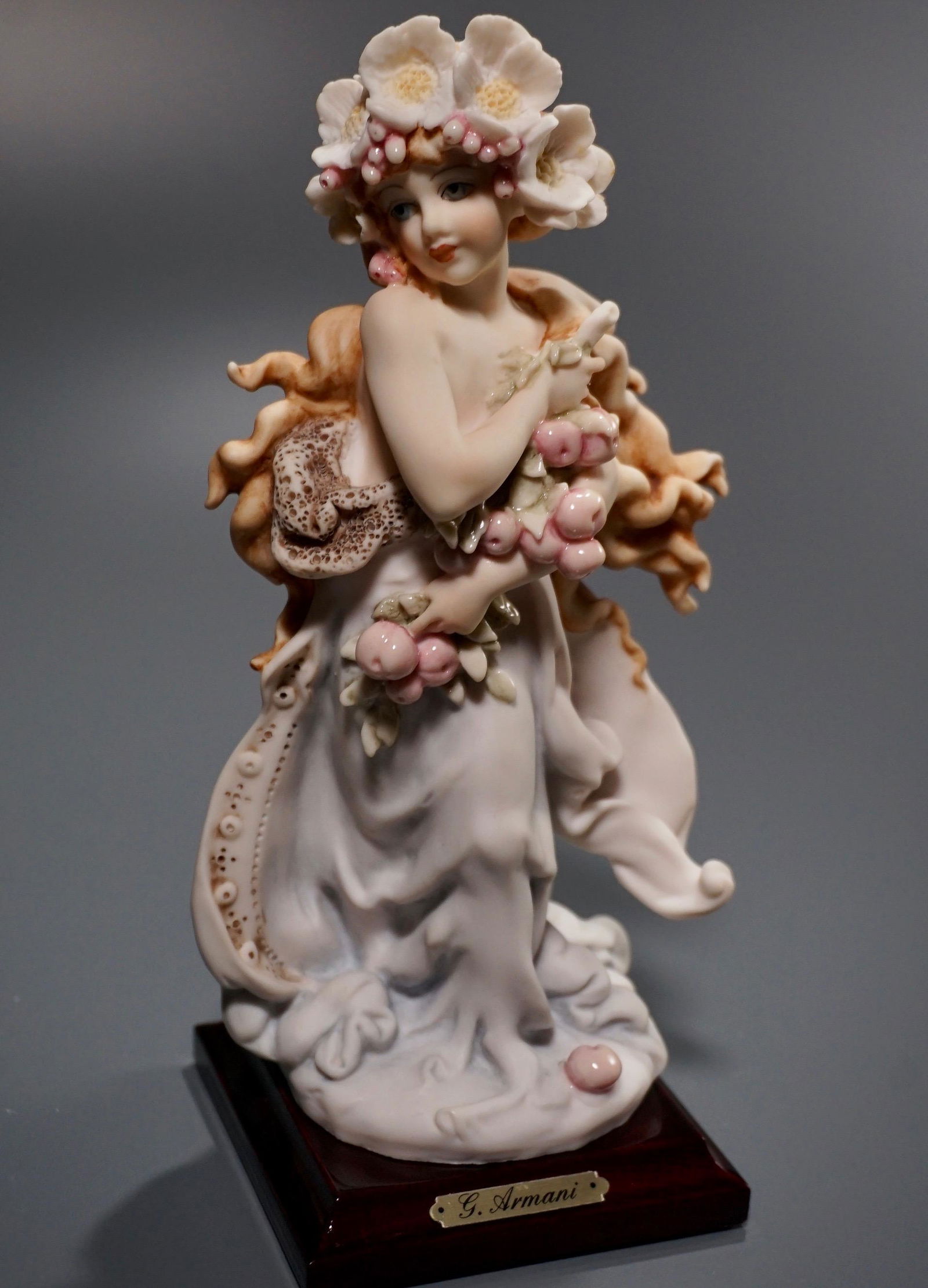 Capodimonte Figurine Apple Blossom Seasons Series (1 of 8)