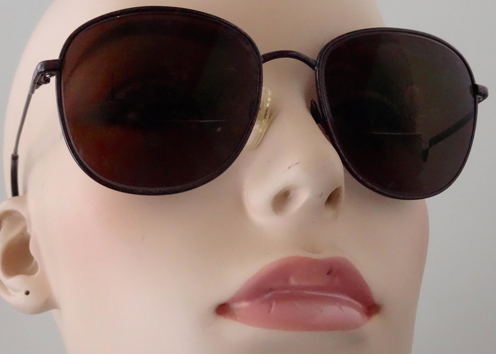 Vintage 80s Dark Shade Optical Prescription Glasses: Vintage 80s Dark Shade Optical Prescription Glasses Movie Prop Approximately 5 13/16å” wide.