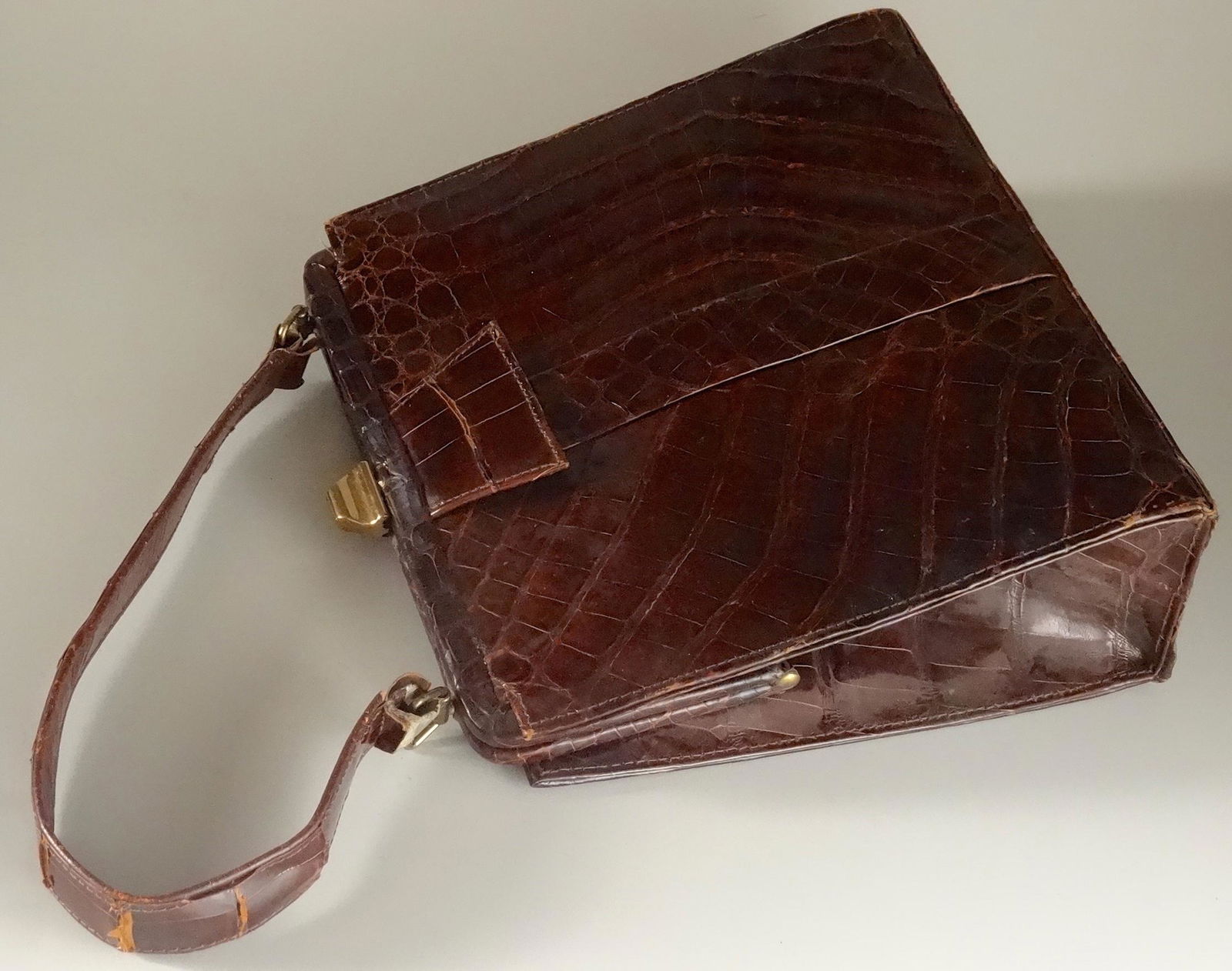 Vintage Alligator Brown Leather Ladies Bag Purse (1 of 8)