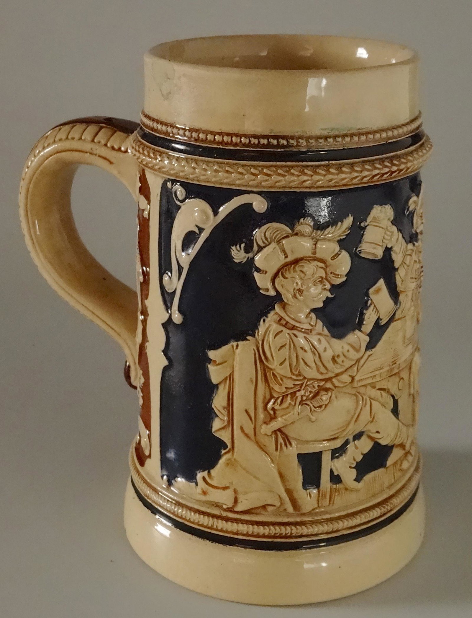 German Renaissance Majolica Mug Beer Stein Pen Holder: German Renaissance Majolica Mug Beer Stein Pen Holder Approximately 5 13/15 inches tall.