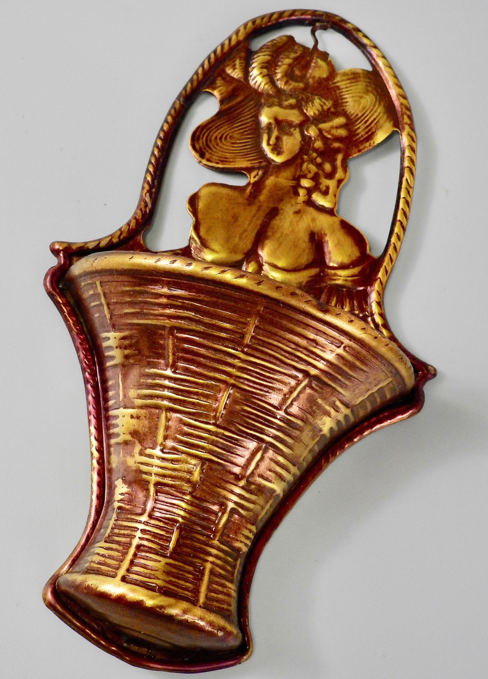 Vintage EAPG Brides Basket Vase (1 of 7)