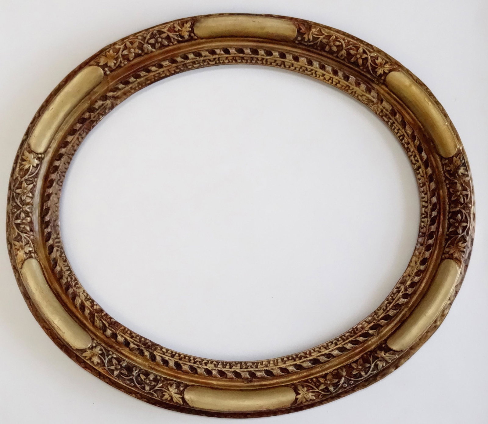 Large 25 x 30 Antique Oval Picture or Mirror Frame (1 of 8)