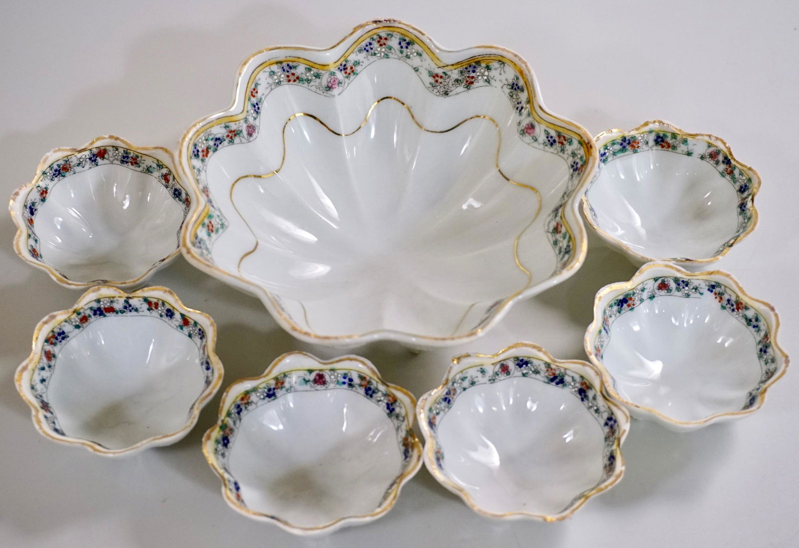 Nippon Porcelain Footed Bowl Six Rosettes Set (1 of 6)