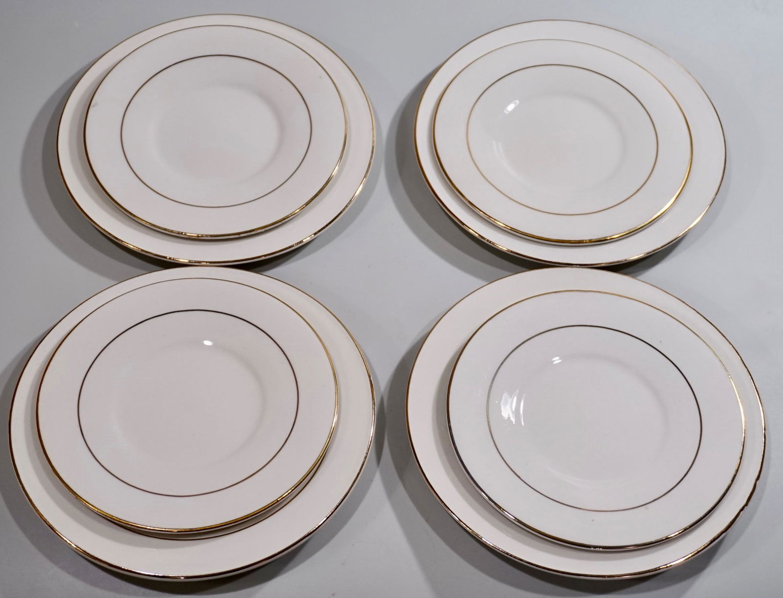 4 Luncheon Sets Gibson China Lot of 8 Gold Rim Plates (1 of 6)