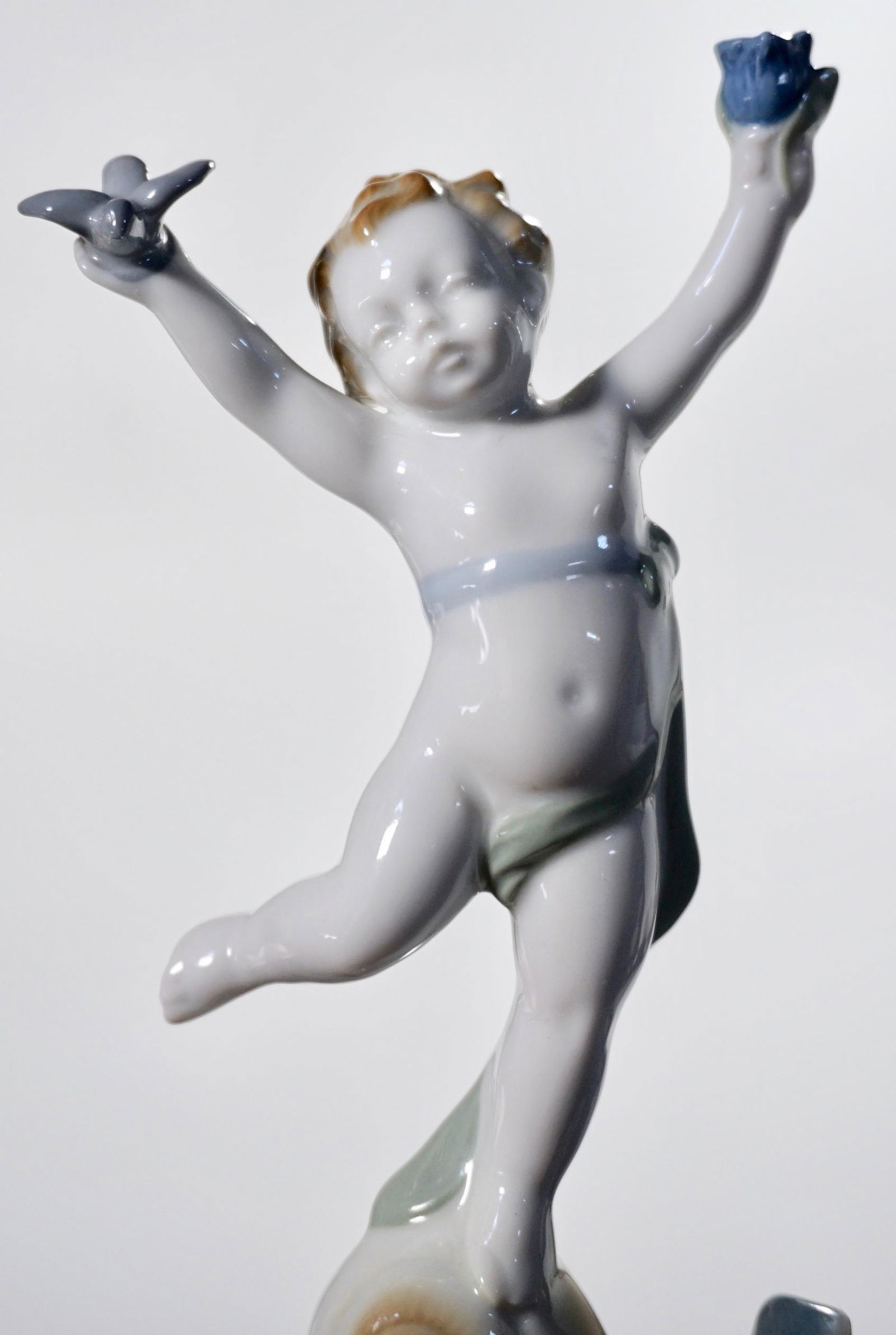 German Vintage Art Deco Putti Snail Porcelain Figurine (1 of 5)