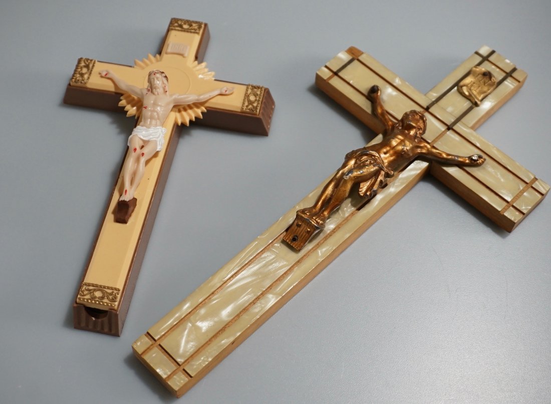 Catholic Crucifix Cross Jesus Wall Hanging Sick Call (1 of 5)