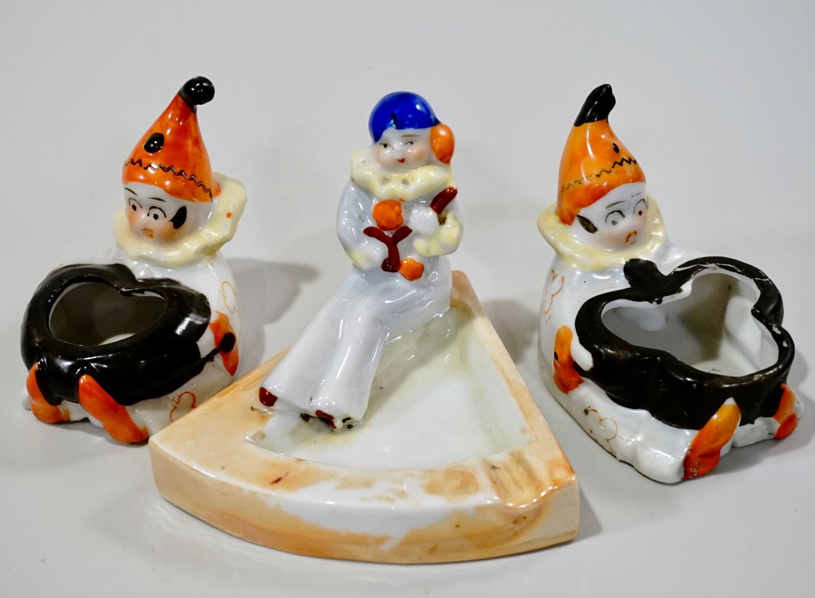 Poker Joker Clown Vintage Figural Ashtray Lot of 3 Made (1 of 6)