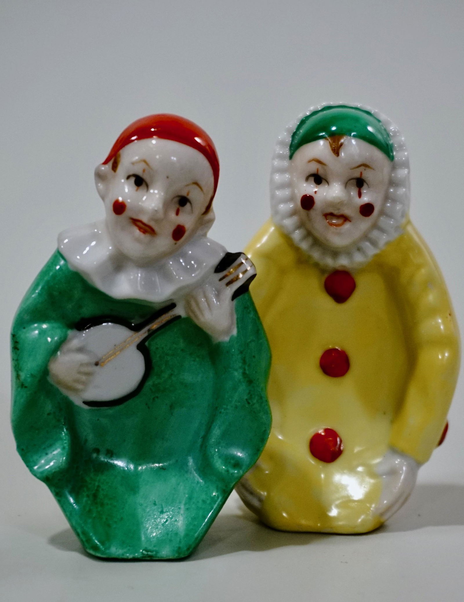 Art Deco Harlequin Pierrot Mandolin Clown Ashtray Lot (1 of 6)