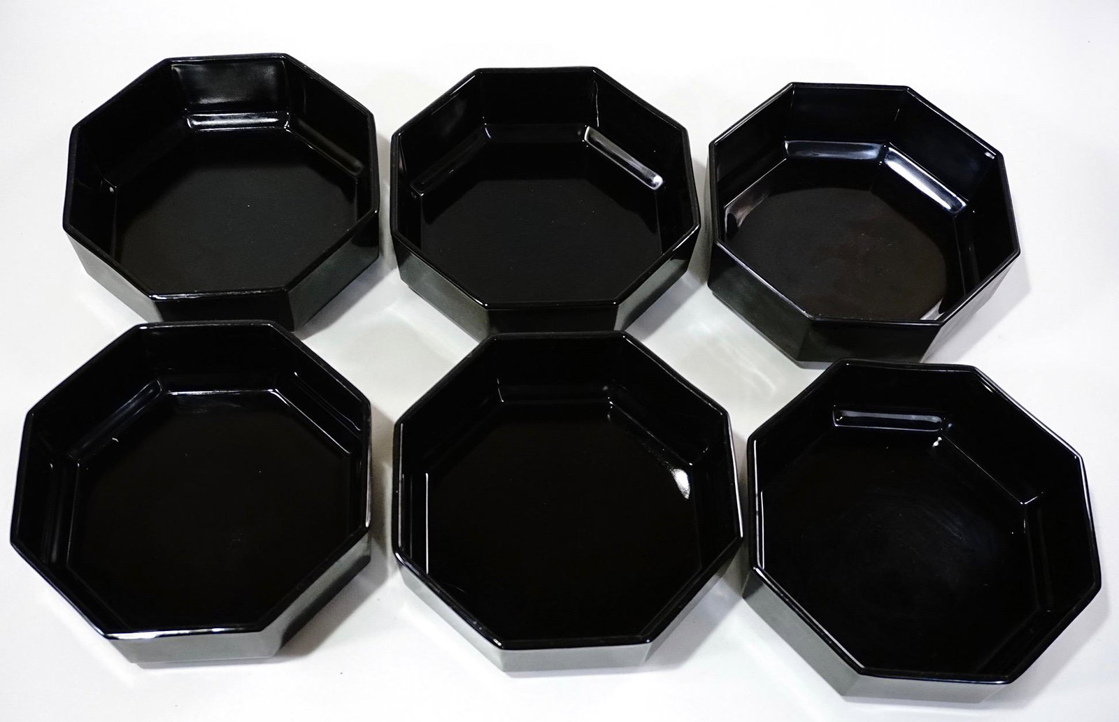 French Art Deco Black Octagon Glass Bowls Vintage Black: French Art Deco Black Octagon Glass Bowls Vintage Black Amethyst Soup or Cereal Bowls Octime Arcoroc France c1980 Approximately 1 7/8 x 6 1/8 inches across.