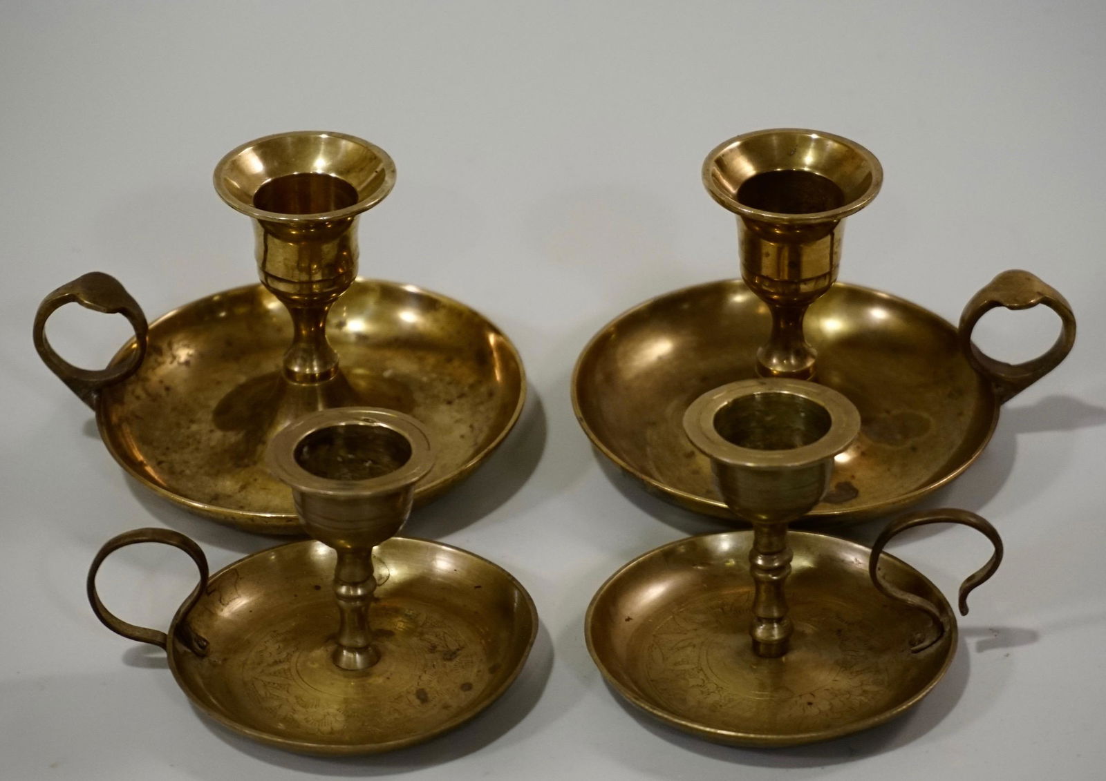 Lot of 4 Brass Chambersticks Candle Holders (1 of 6)