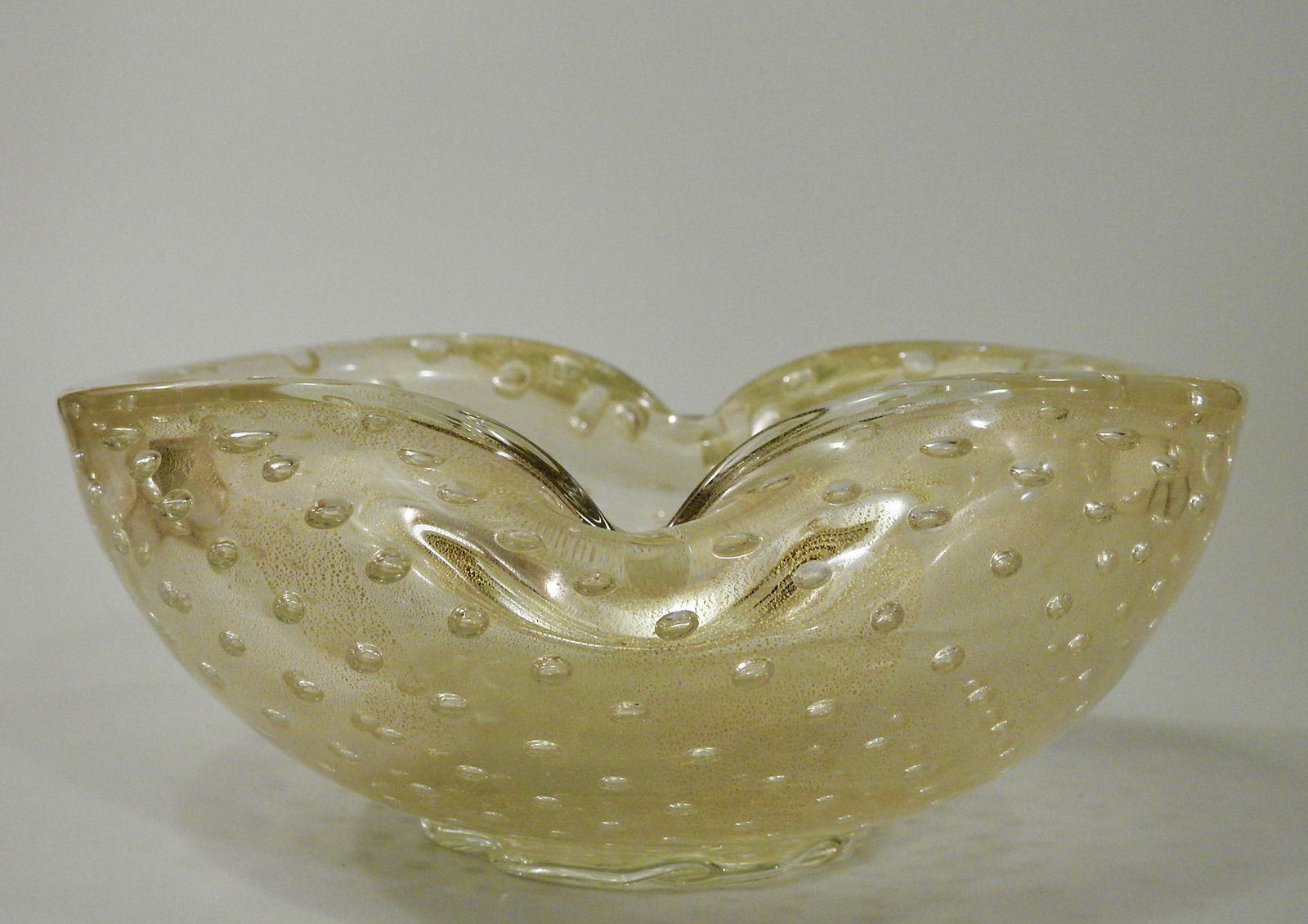 Vintage Murano Gold Speck Controlled Bubble Bowl Vase (1 of 4)